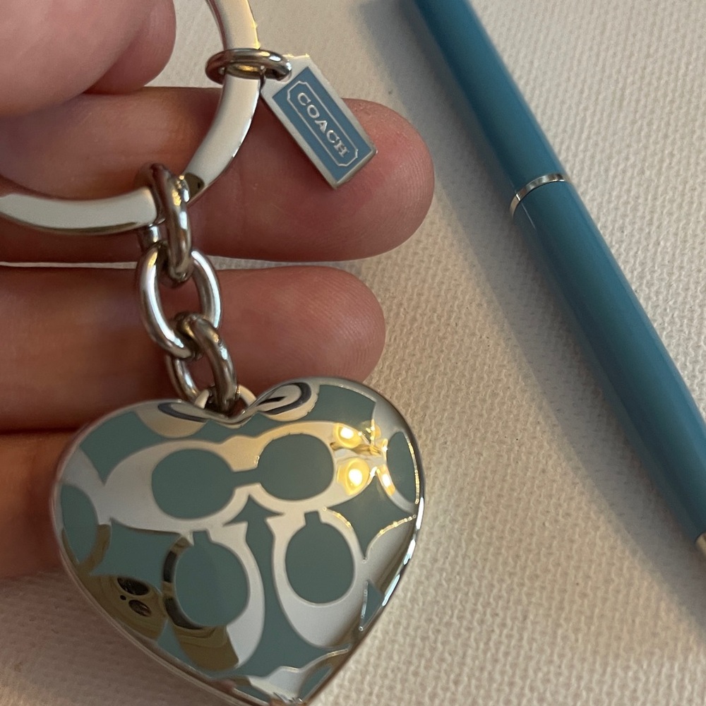 Coach Teal Signature Heart Keychain - Picture 3 of 9